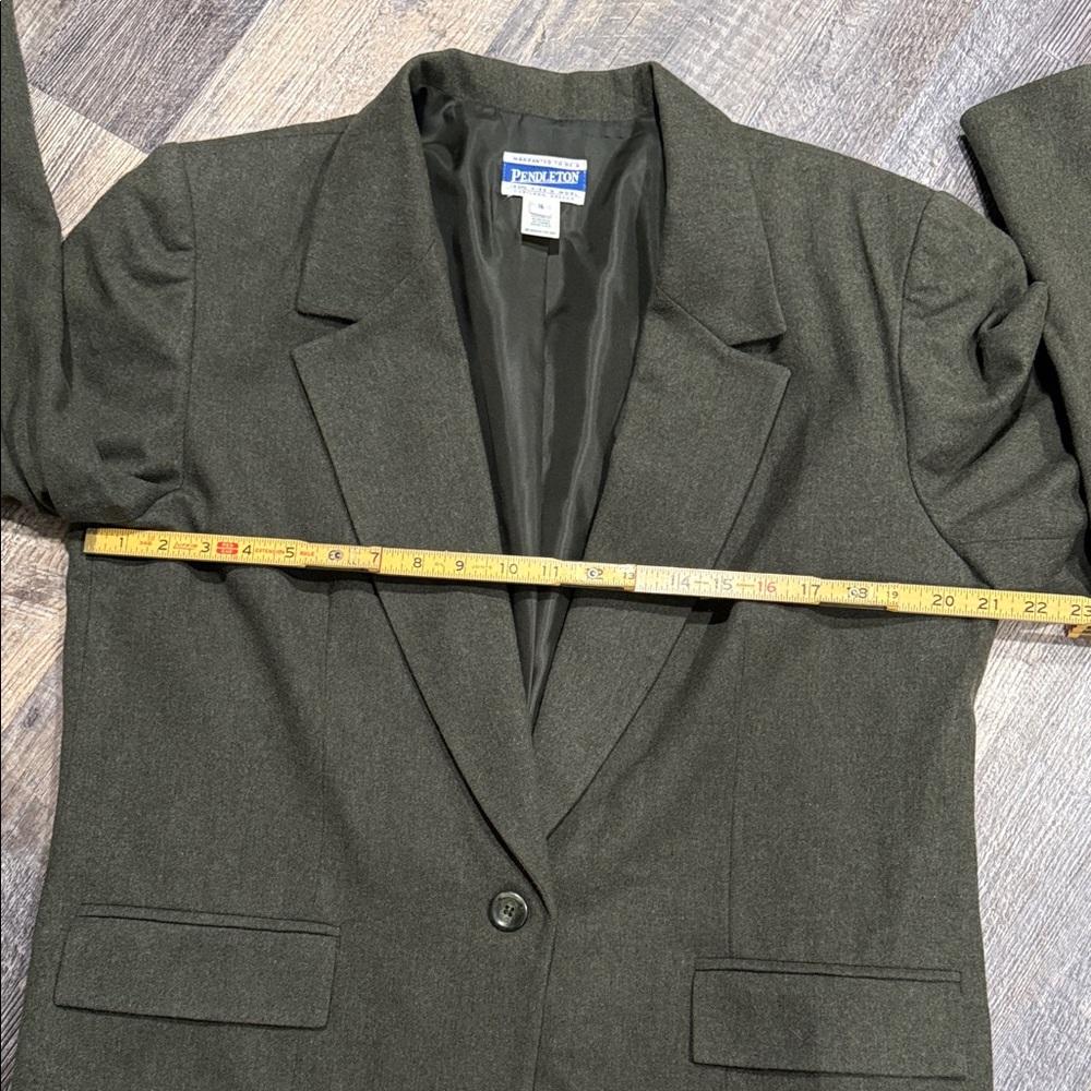Pendleton Olive Green Women's 100% Wool Blazer - Picture 4 of 7